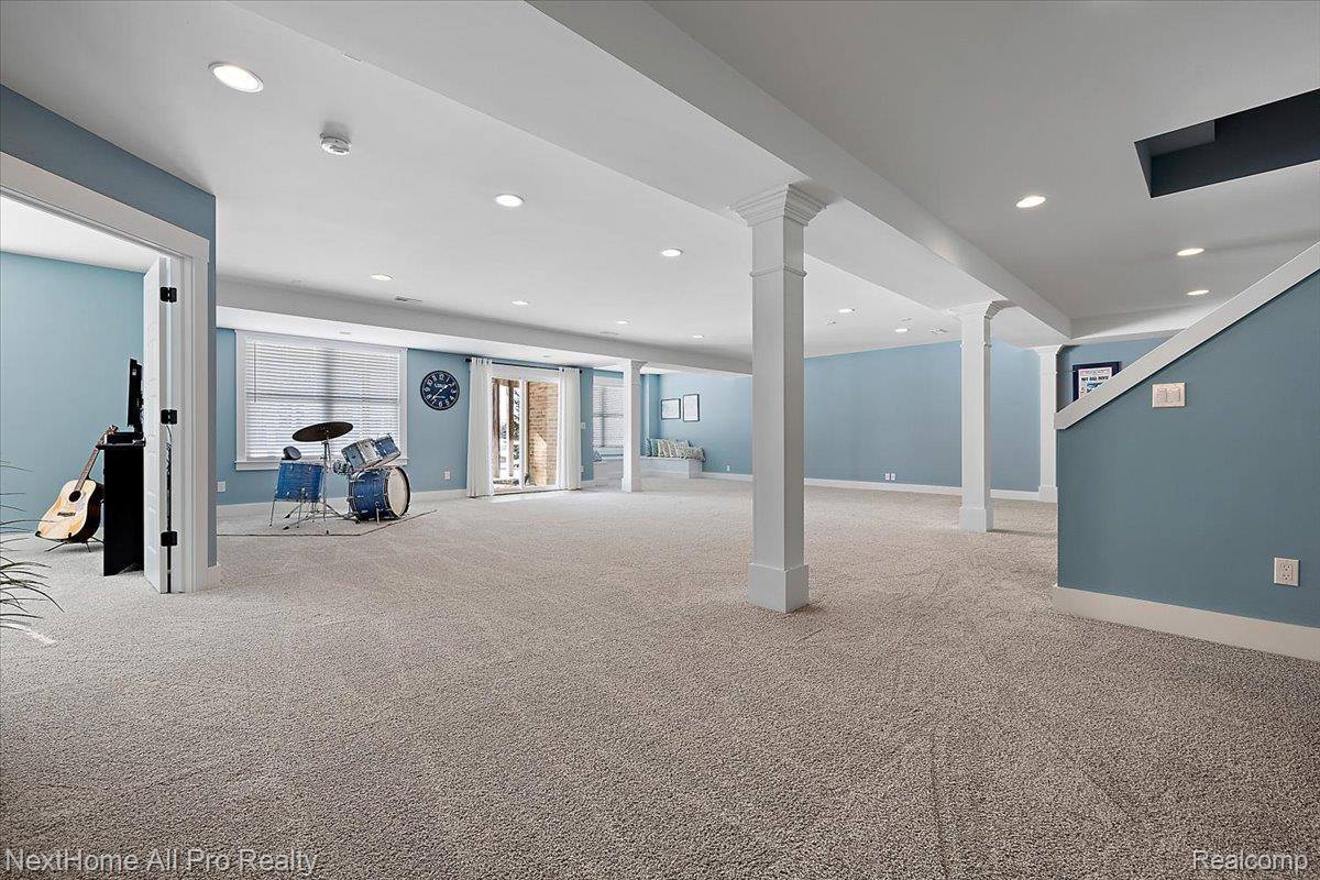 22841 Shepherds Hollow Drive, LyonCharterTownship_Oakland, MI 48178