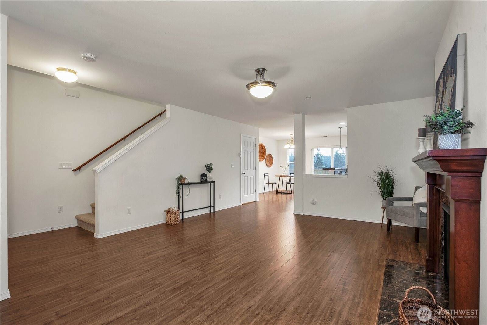 1179 Swan Loop, Dupont, WA 98327