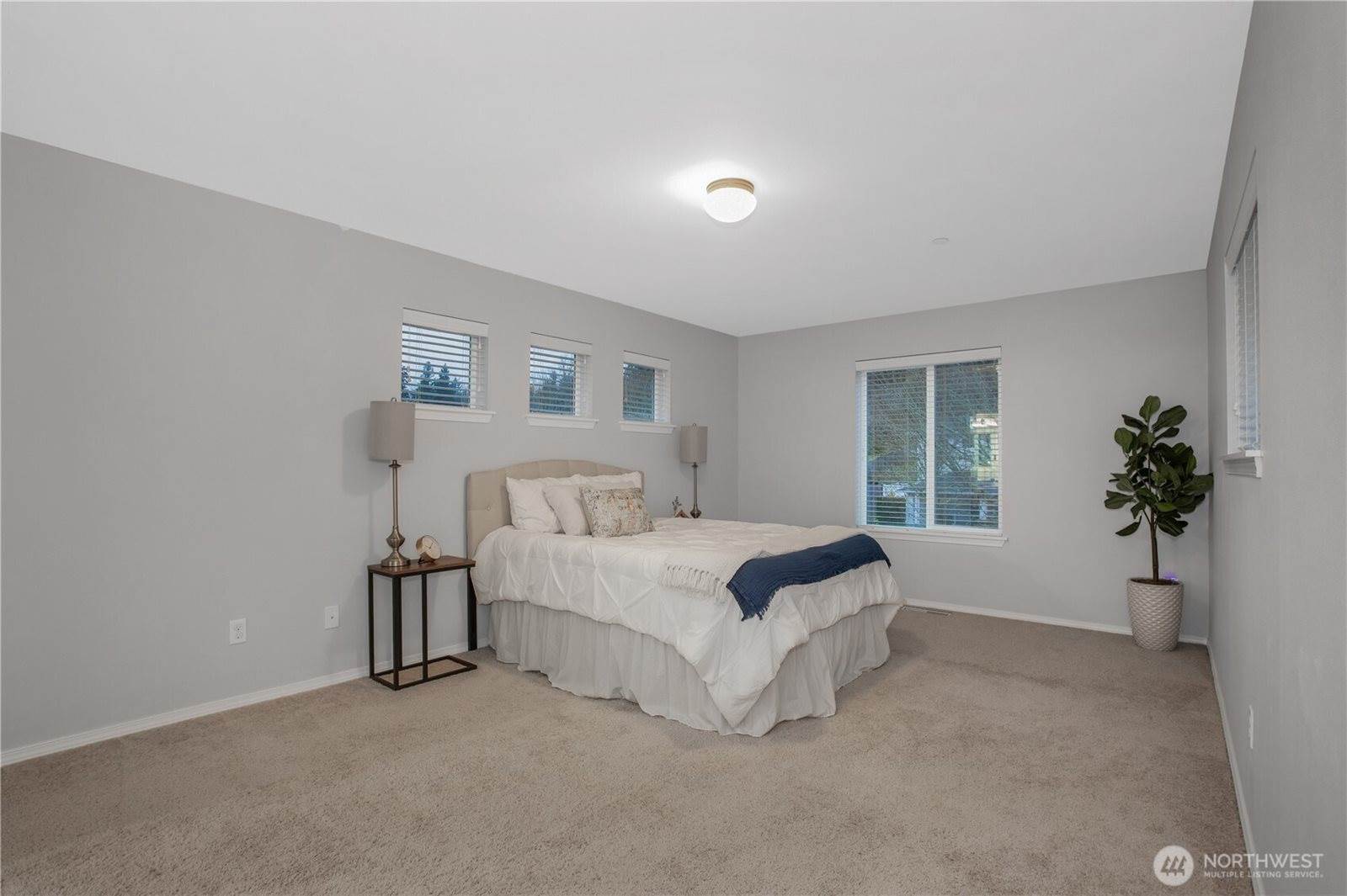 1179 Swan Loop, Dupont, WA 98327