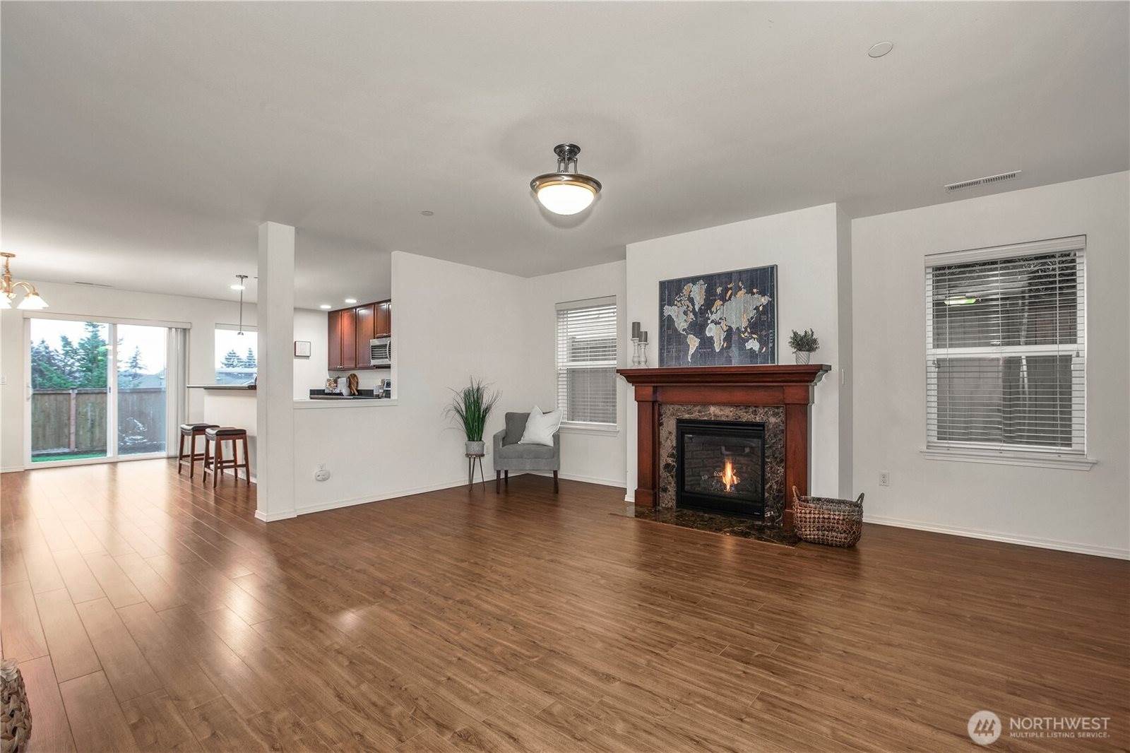 1179 Swan Loop, Dupont, WA 98327