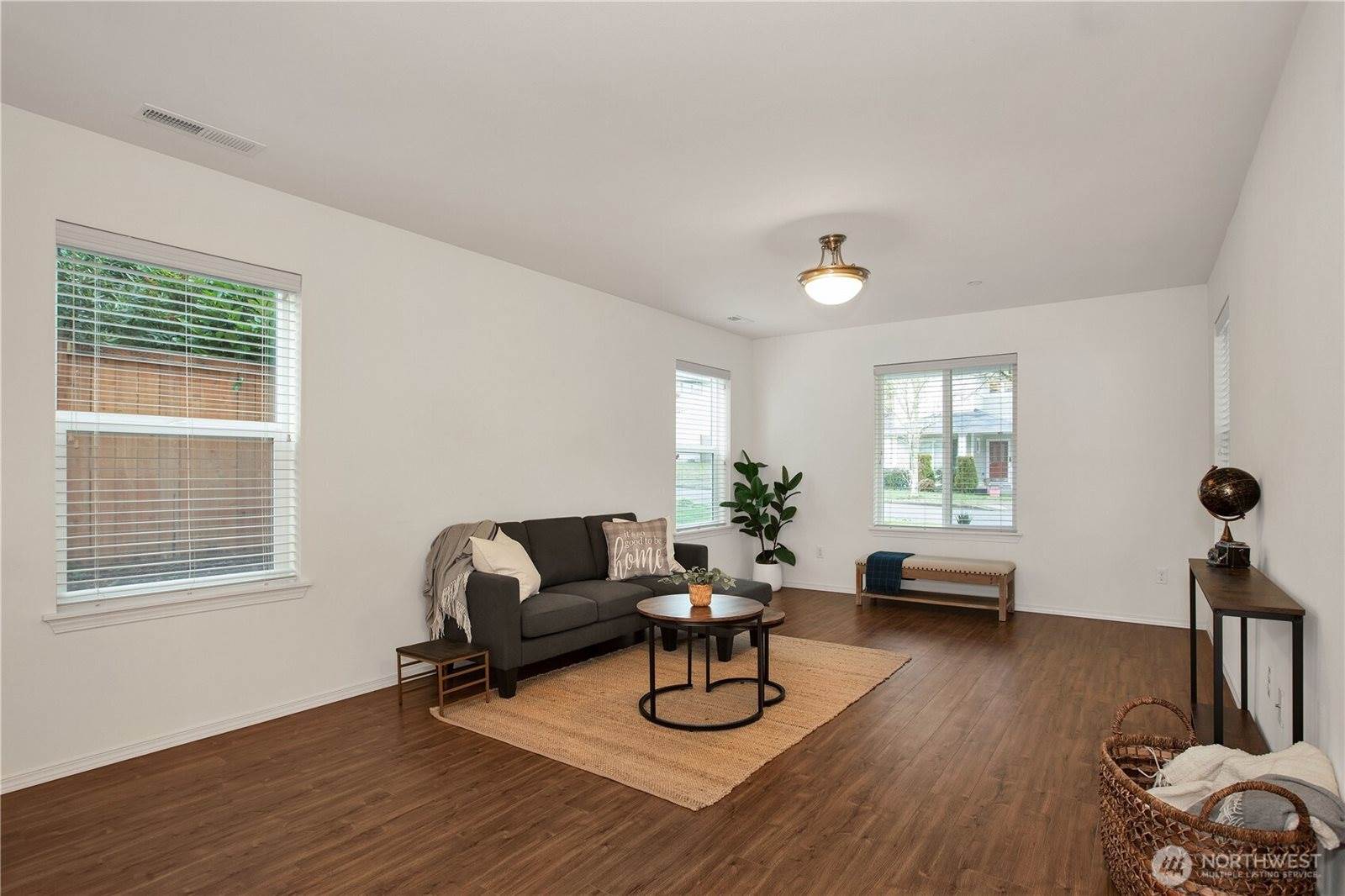 1179 Swan Loop, Dupont, WA 98327