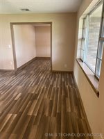 305 North 10th Street, Hartshorne, OK 74547