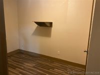 305 North 10th Street, Hartshorne, OK 74547