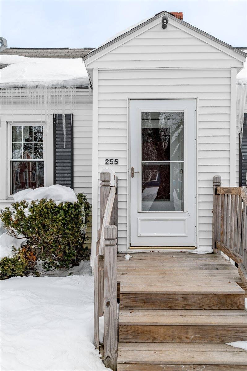 255 Fern Street, Bangor, ME 04401