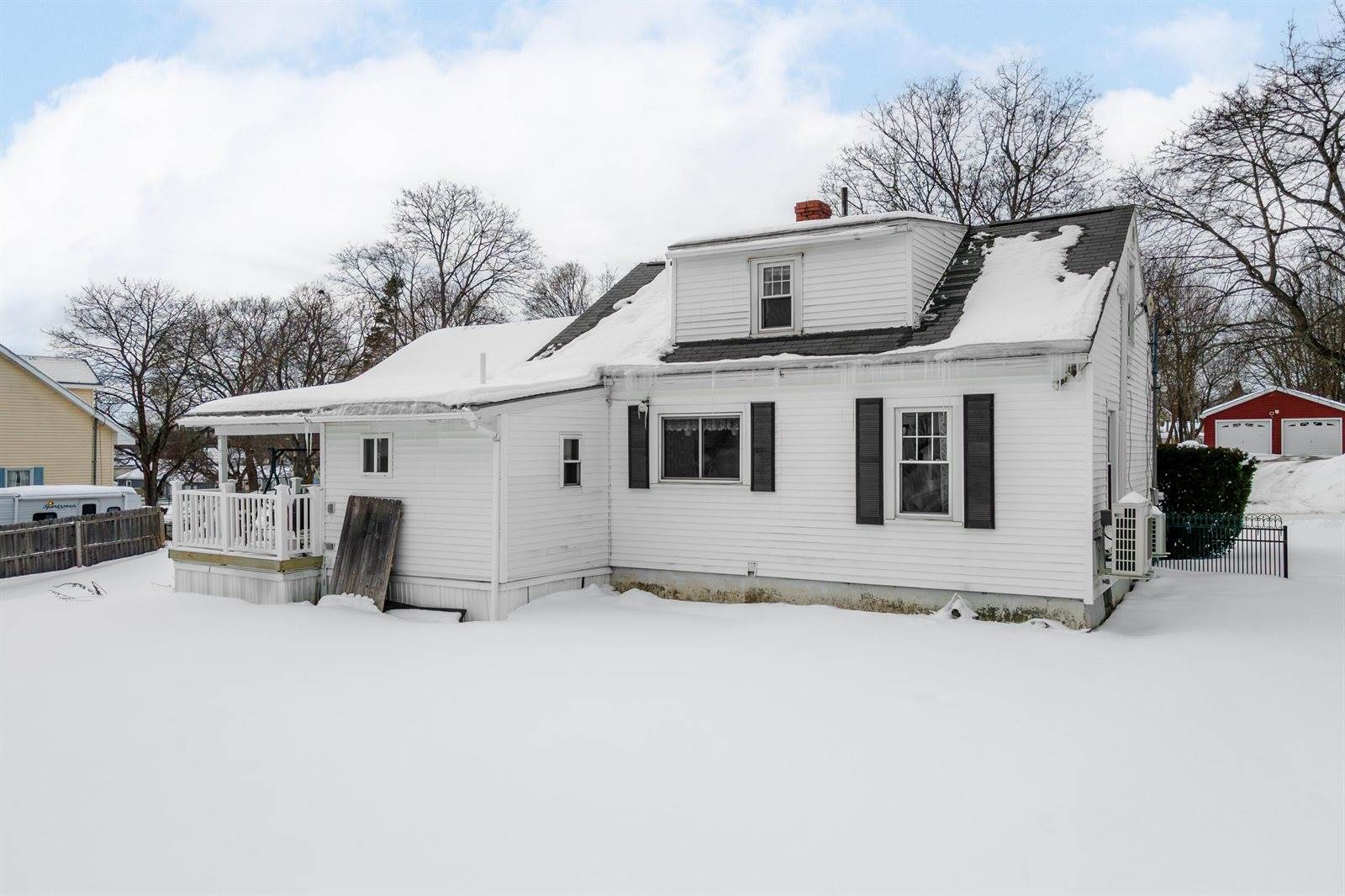 255 Fern Street, Bangor, ME 04401