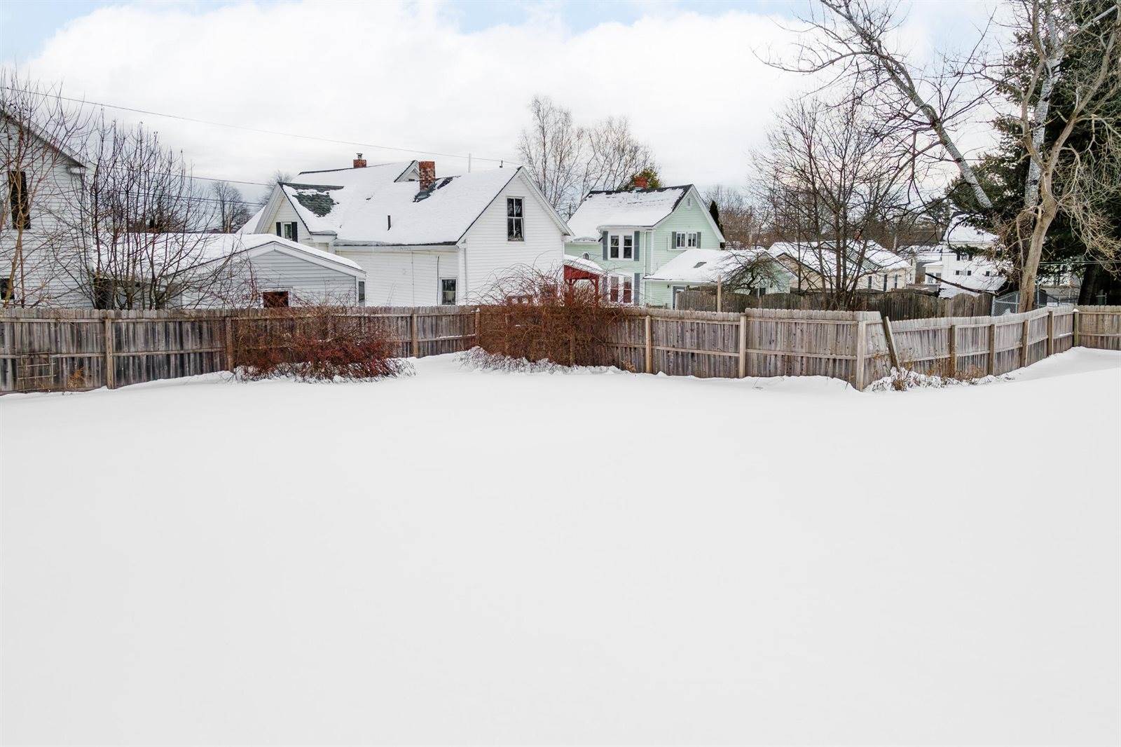 255 Fern Street, Bangor, ME 04401