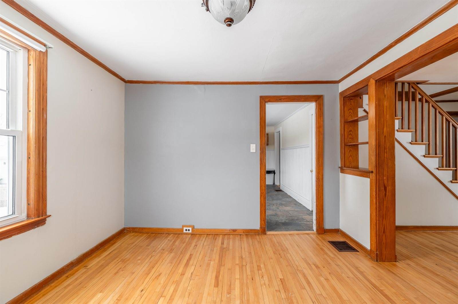 255 Fern Street, Bangor, ME 04401