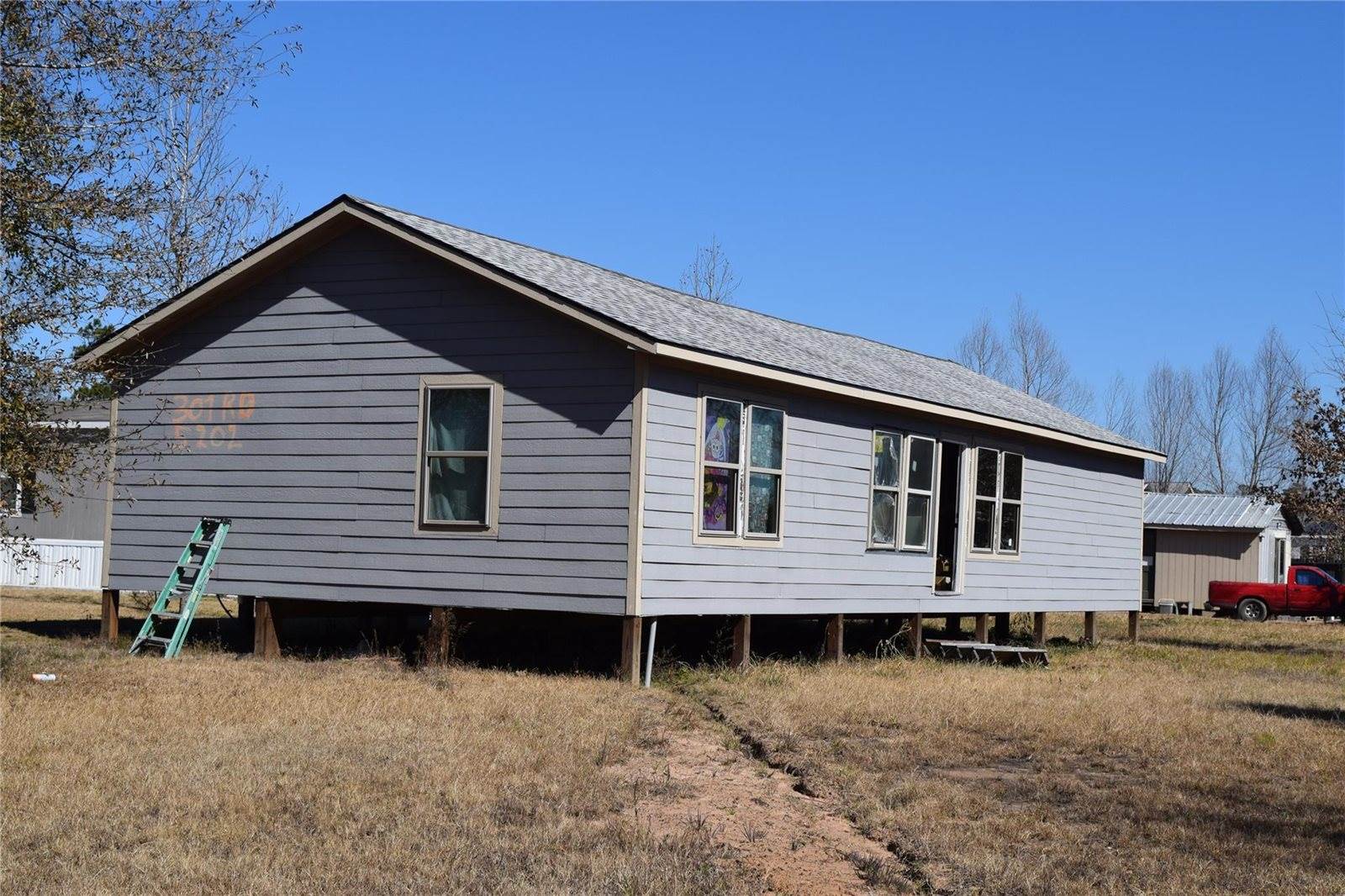 301 Road 5202, Cleveland, TX 77327