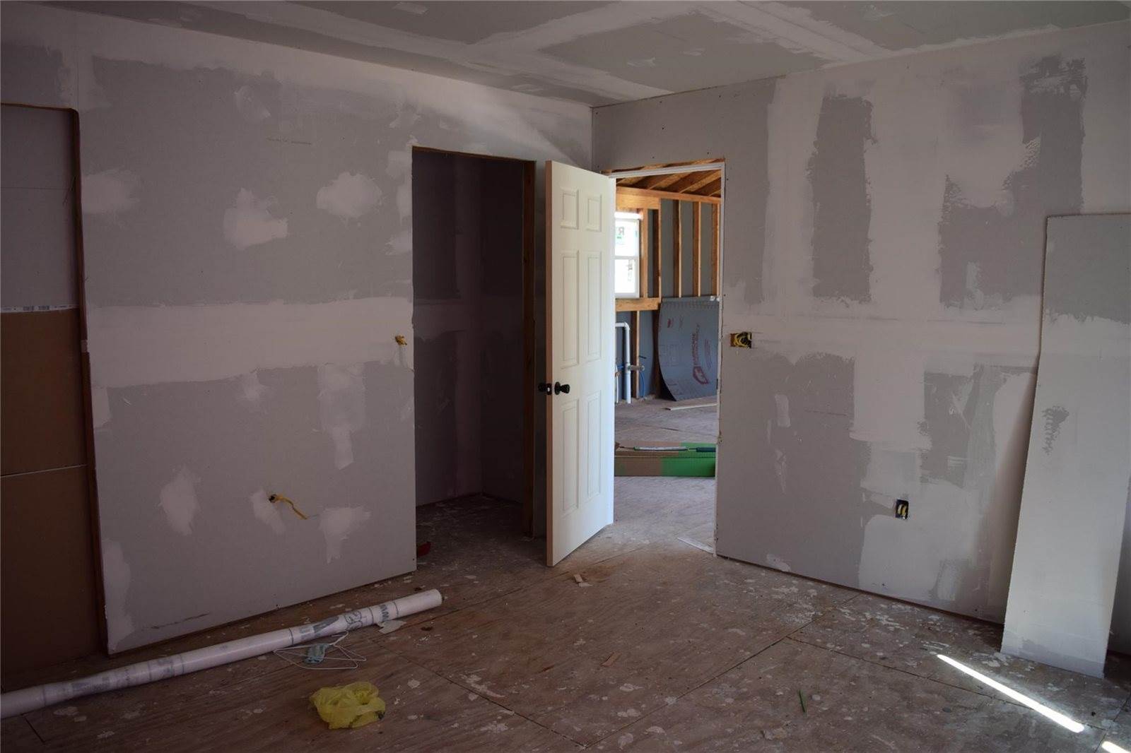 301 Road 5202, Cleveland, TX 77327