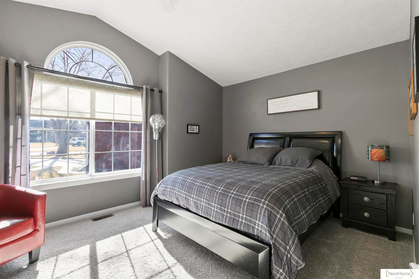 21902 Woodland Hills Circle, Eagle, NE 68347