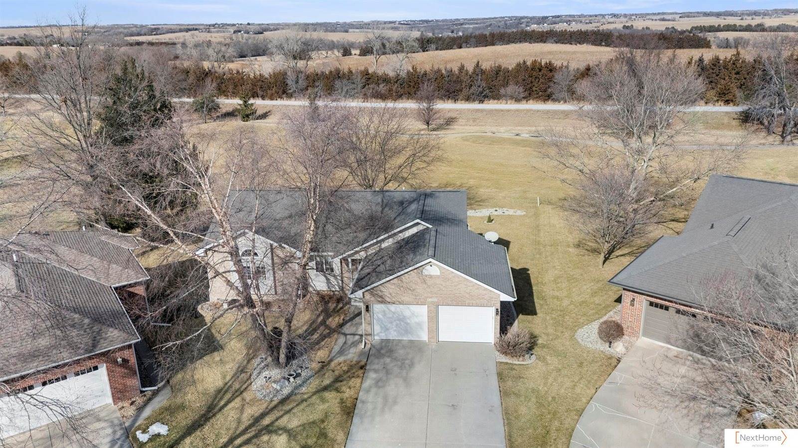 21902 Woodland Hills Circle, Eagle, NE 68347