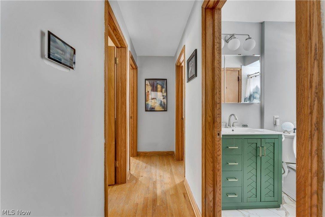 46 Ohlin Drive, New Middletown, OH 44442