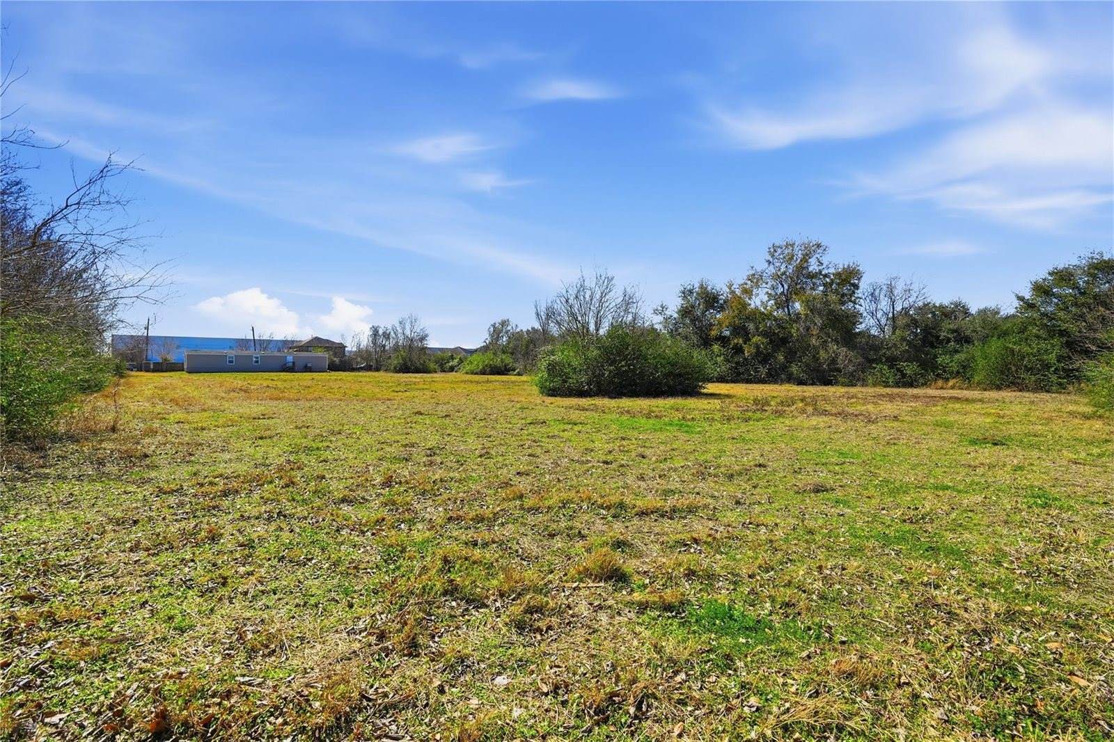 801 Genoa Red Bluff Road, Pasadena, TX 77504