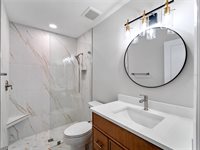 1711 Curry Avenue, Nokomis, FL 34275