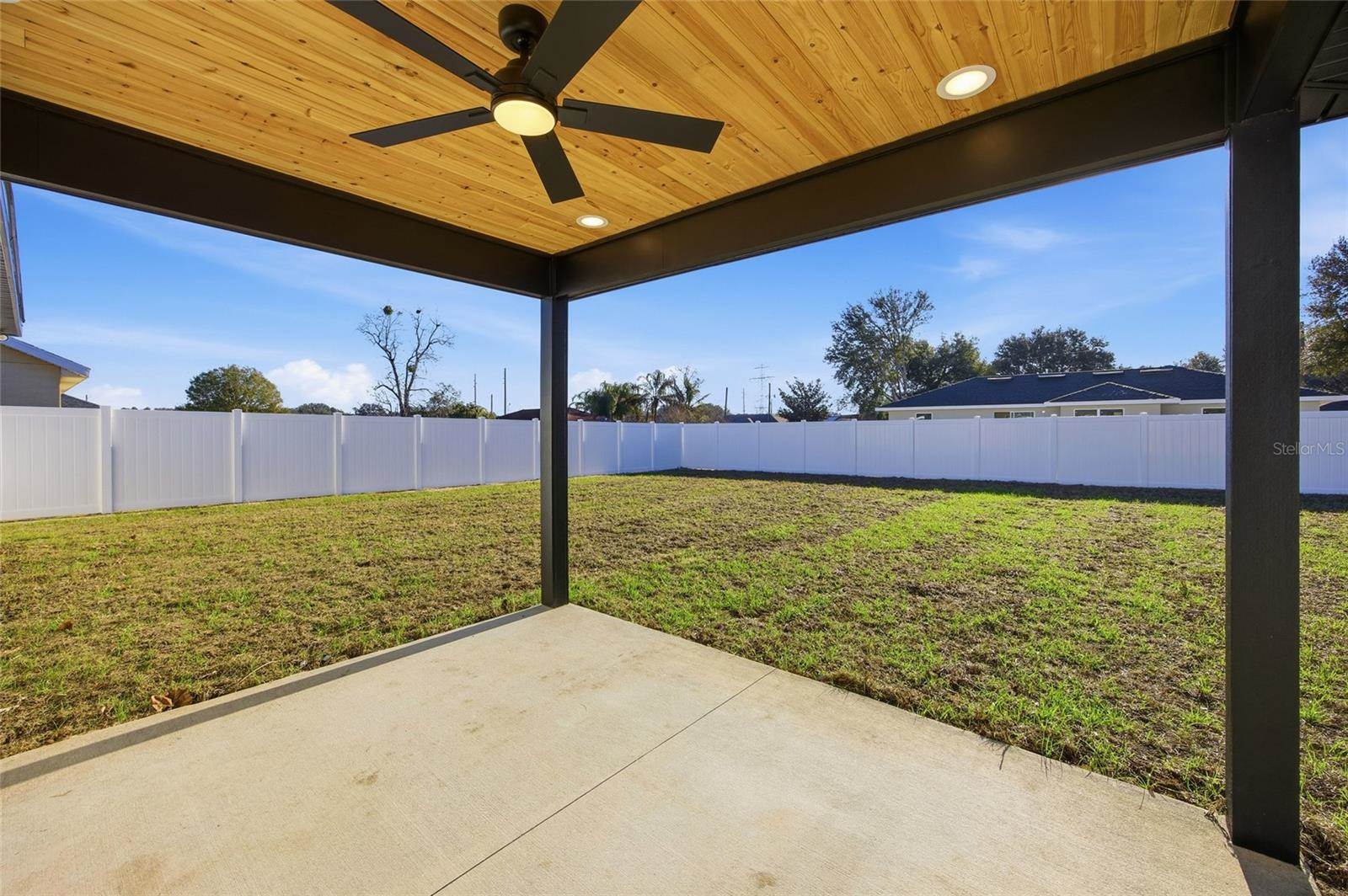 8 Pine Trace Place, Ocala, FL 34472