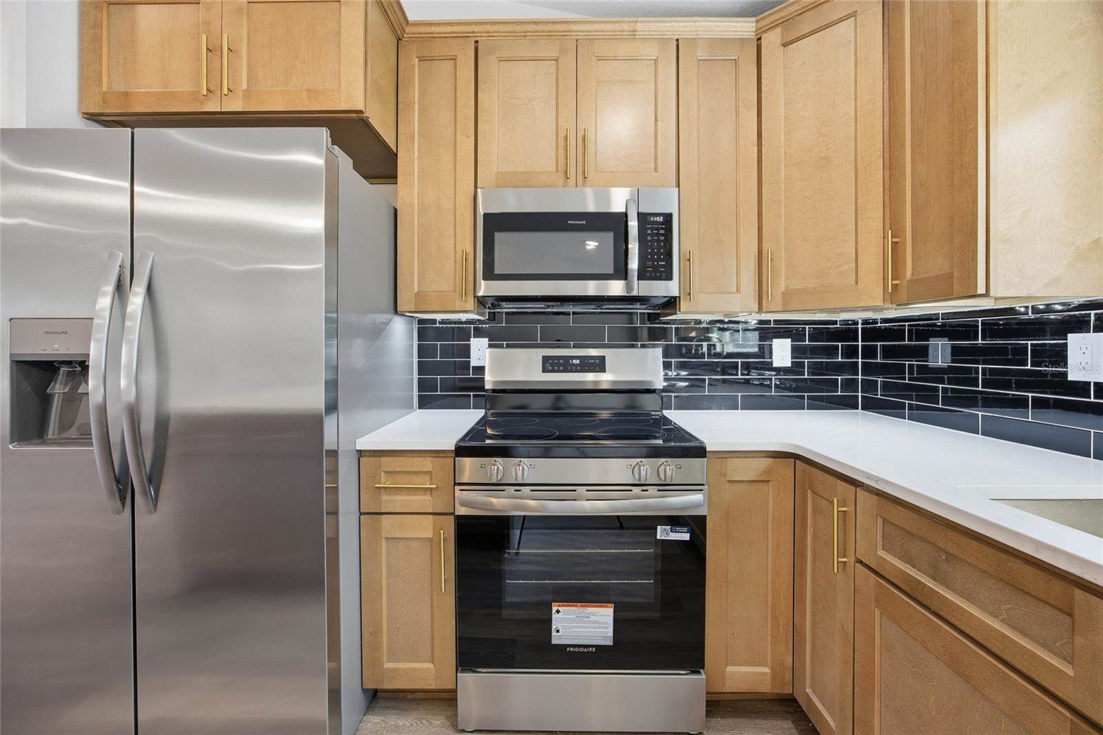 8 Spring Loop Court, Ocala, FL 34472