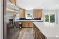 8 Spring Loop Court, Ocala, FL 34472