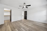 8 Spring Loop Court, Ocala, FL 34472