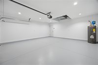 8 Spring Loop Court, Ocala, FL 34472