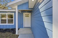 8 Spring Loop Court, Ocala, FL 34472