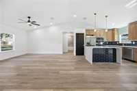 8 Spring Loop Court, Ocala, FL 34472