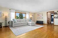 1729 Campus Drive, Vestal, NY 13850