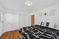 9118 West Grantosa Dr, Milwaukee, WI 53225