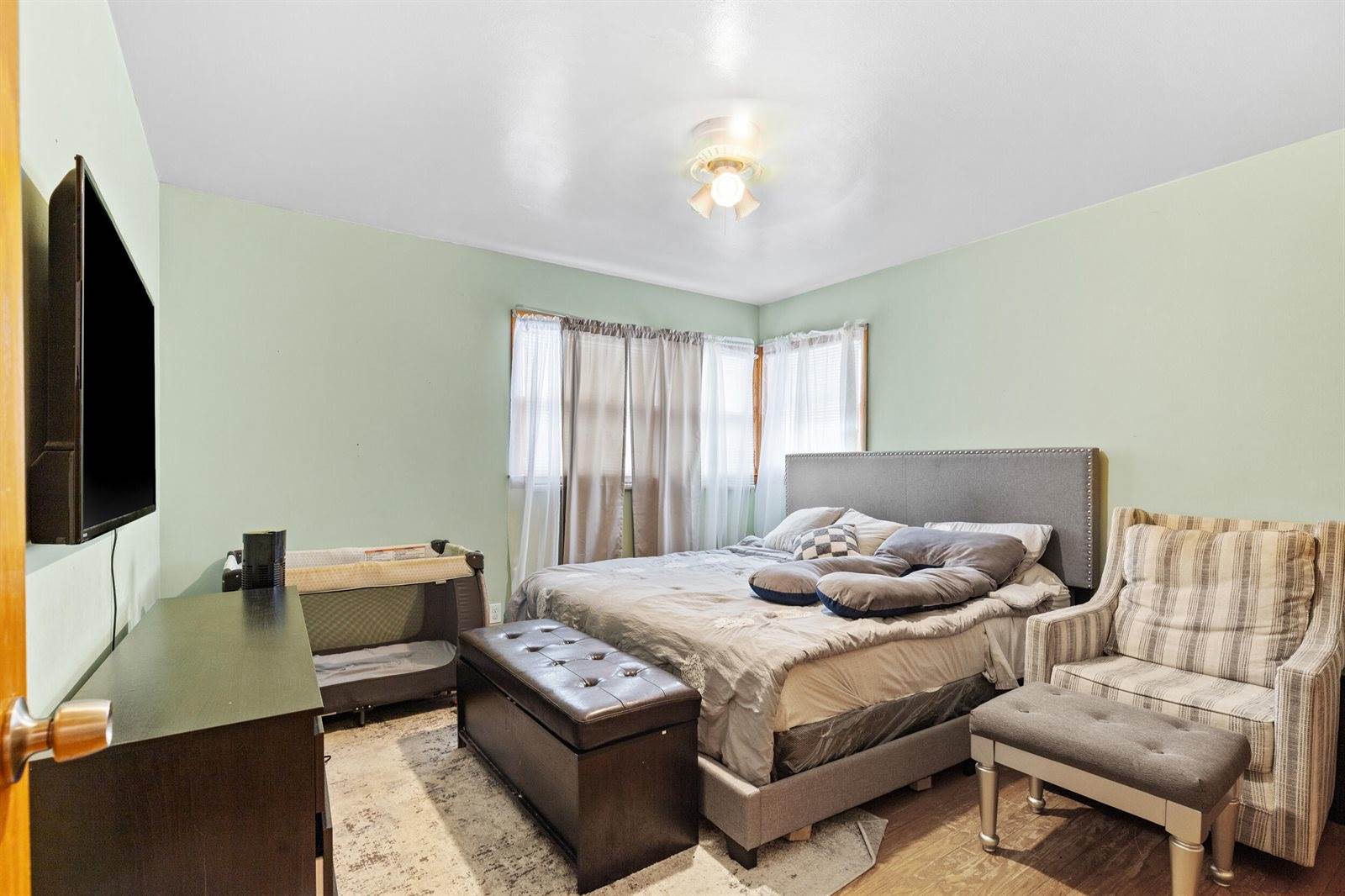 1608 West Whitaker Ave, Milwaukee, WI 53221