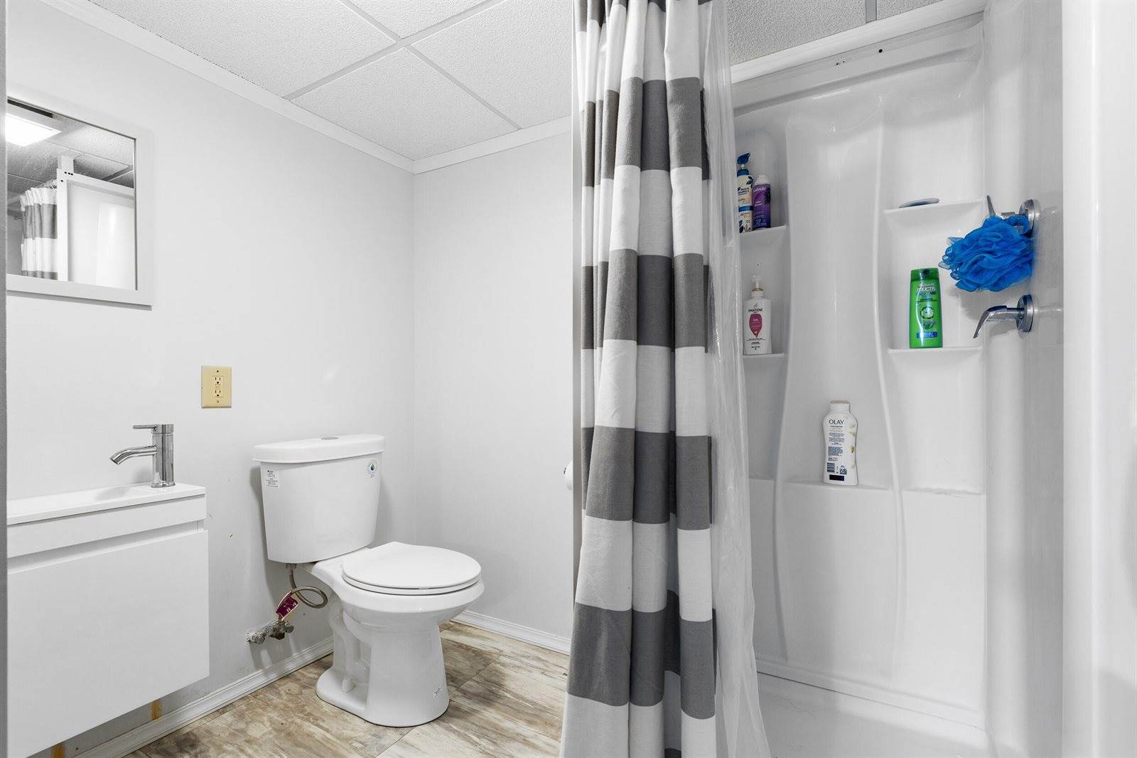 1608 West Whitaker Ave, Milwaukee, WI 53221