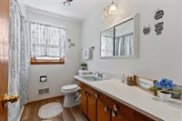 1608 West Whitaker Ave, Milwaukee, WI 53221