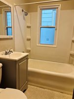 3157 North 15th St, Milwaukee, WI 53206