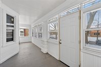 2956 North 44TH St, Milwaukee, WI 53210