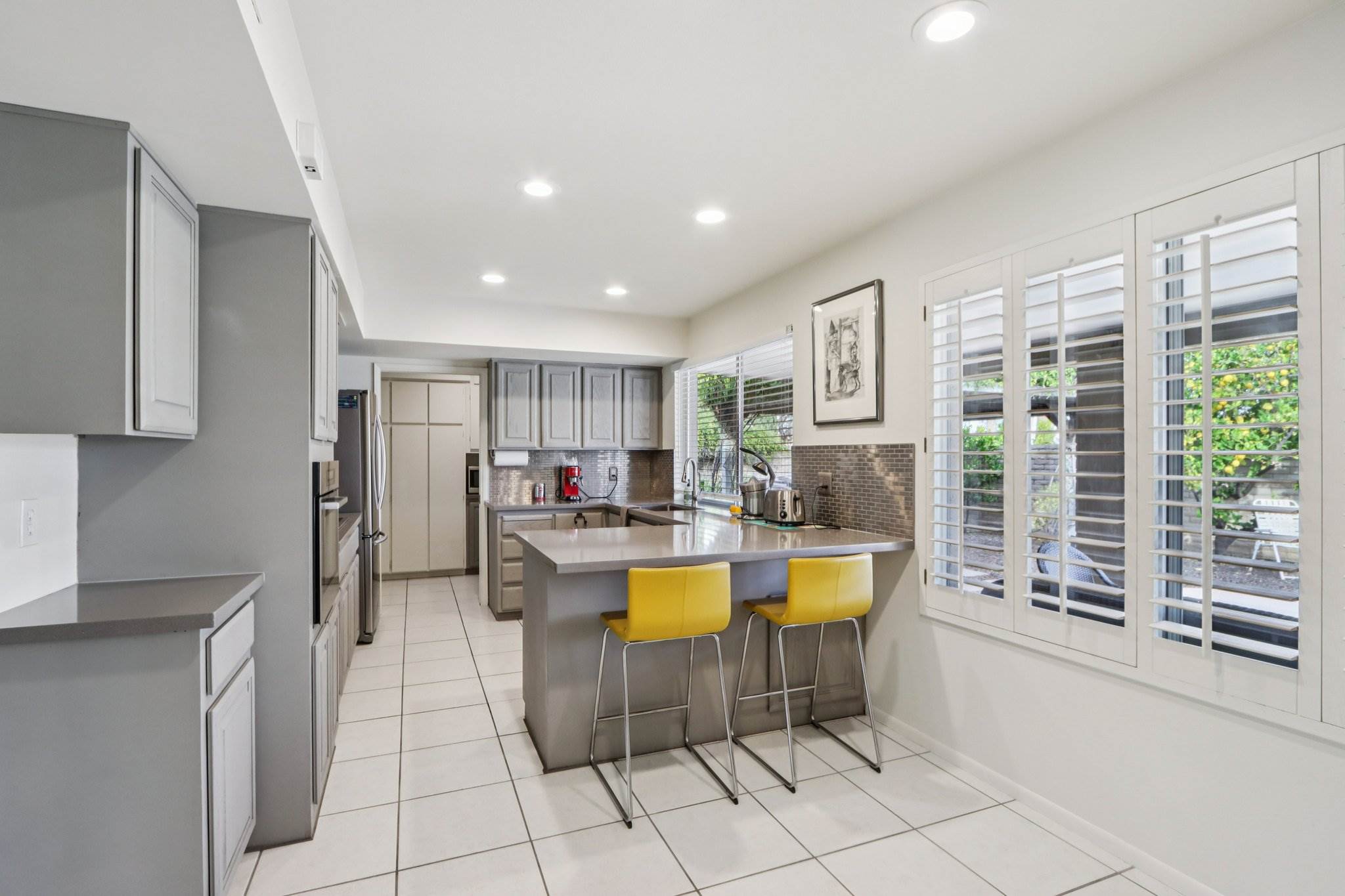 10049 N 25TH Place, Phoenix, AZ 85028