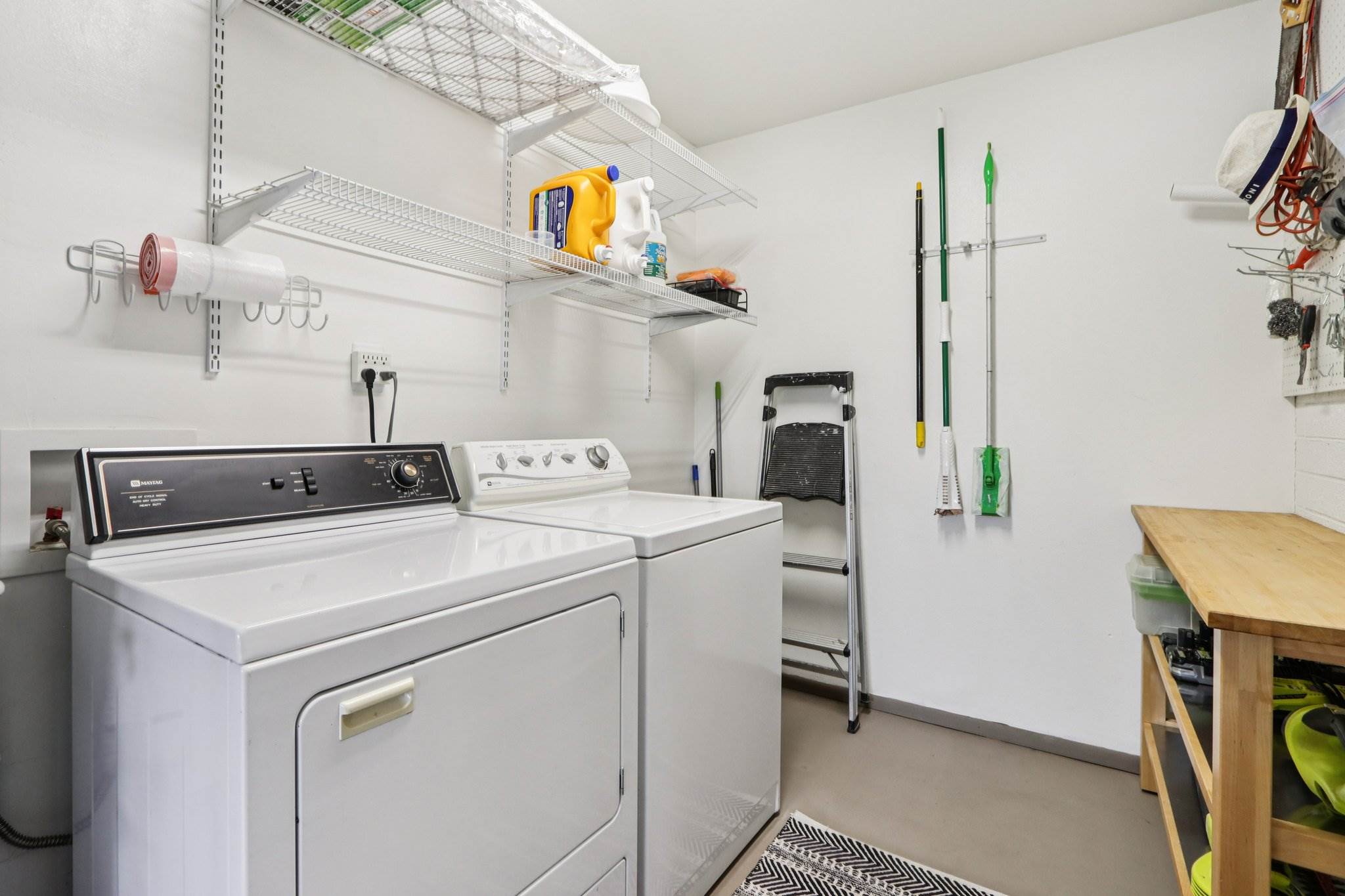 10049 N 25TH Place, Phoenix, AZ 85028