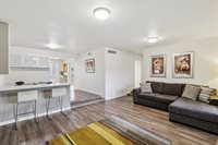 10049 N 25TH Place, Phoenix, AZ 85028