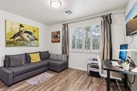 10049 N 25TH Place, Phoenix, AZ 85028