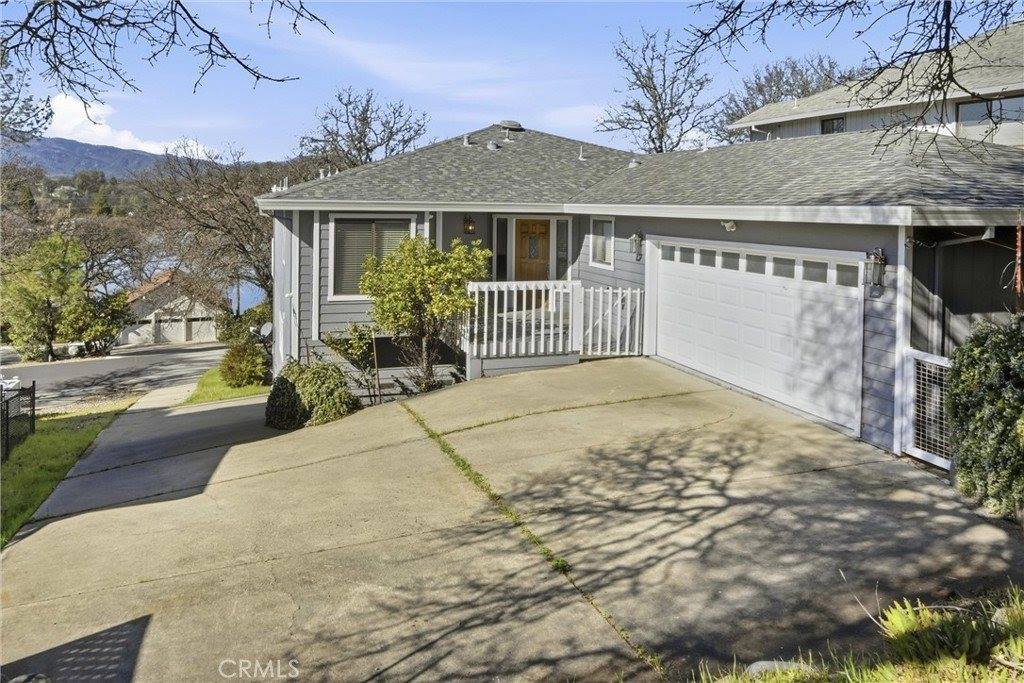 19246 North Shore Court, Hidden Valley Lake, CA 95467