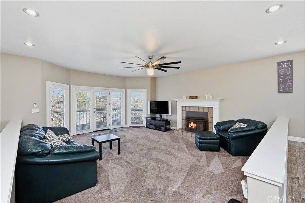 19246 North Shore Court, Hidden Valley Lake, CA 95467