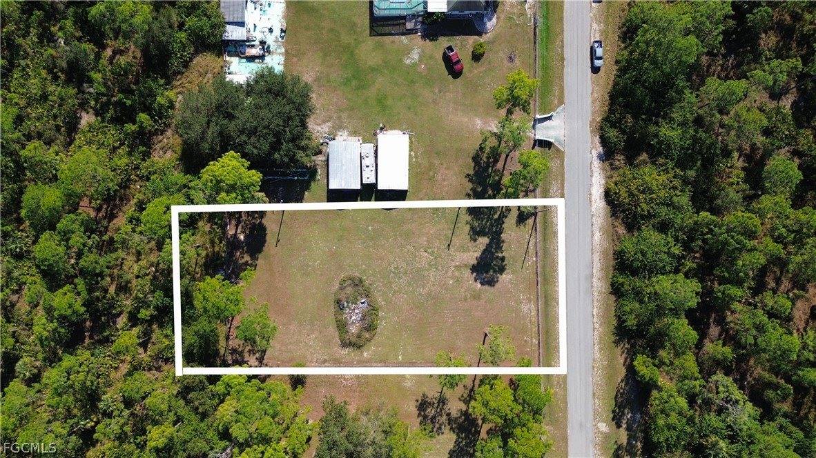 906 Clayton Avenue, Lehigh Acres, FL 33972