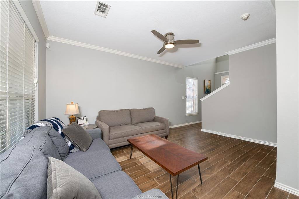 1425 West Villa Maria Road, Bryan, TX 77801