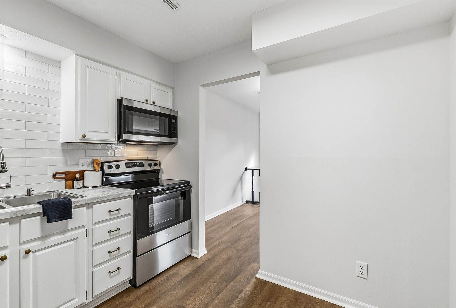 2514 East 51st Street, Davenport, IA 52807