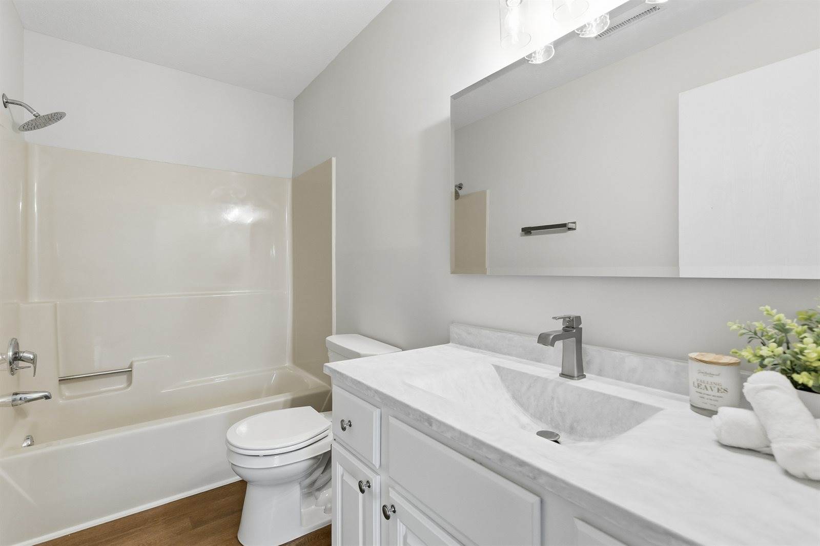 2514 East 51st Street, Davenport, IA 52807