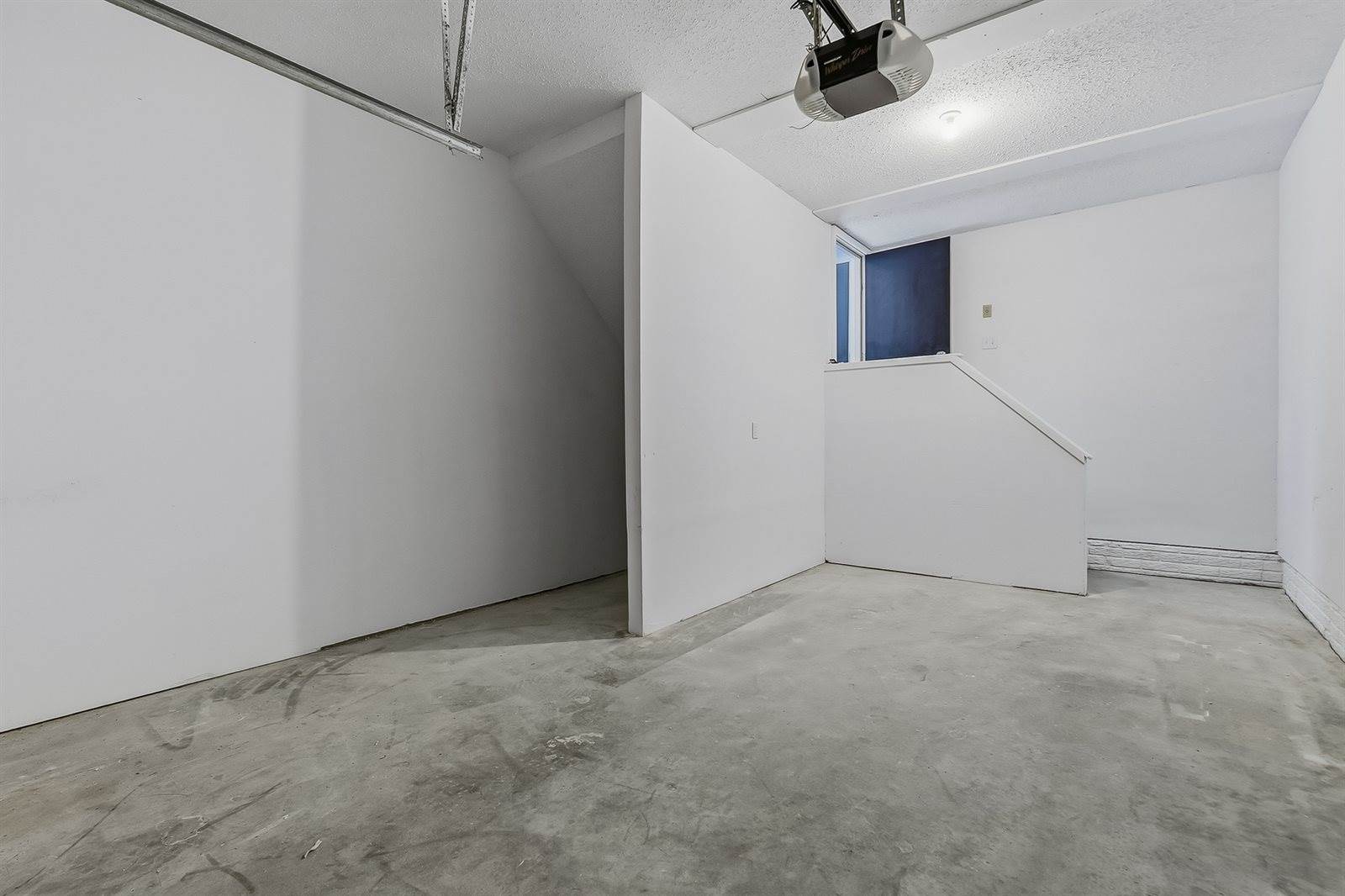 2514 East 51st Street, Davenport, IA 52807