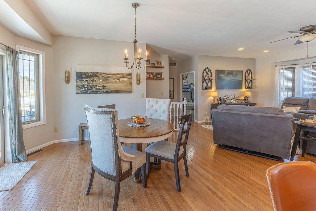 N8353 Ducke Dr, Holland, WI 54636