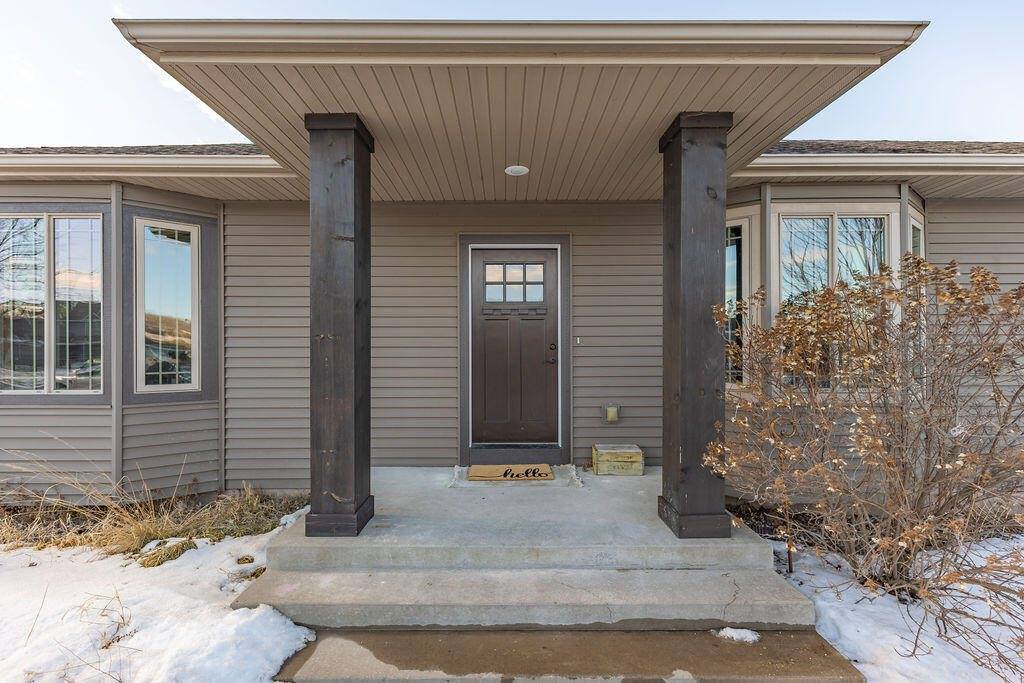 N8353 Ducke Dr, Holland, WI 54636