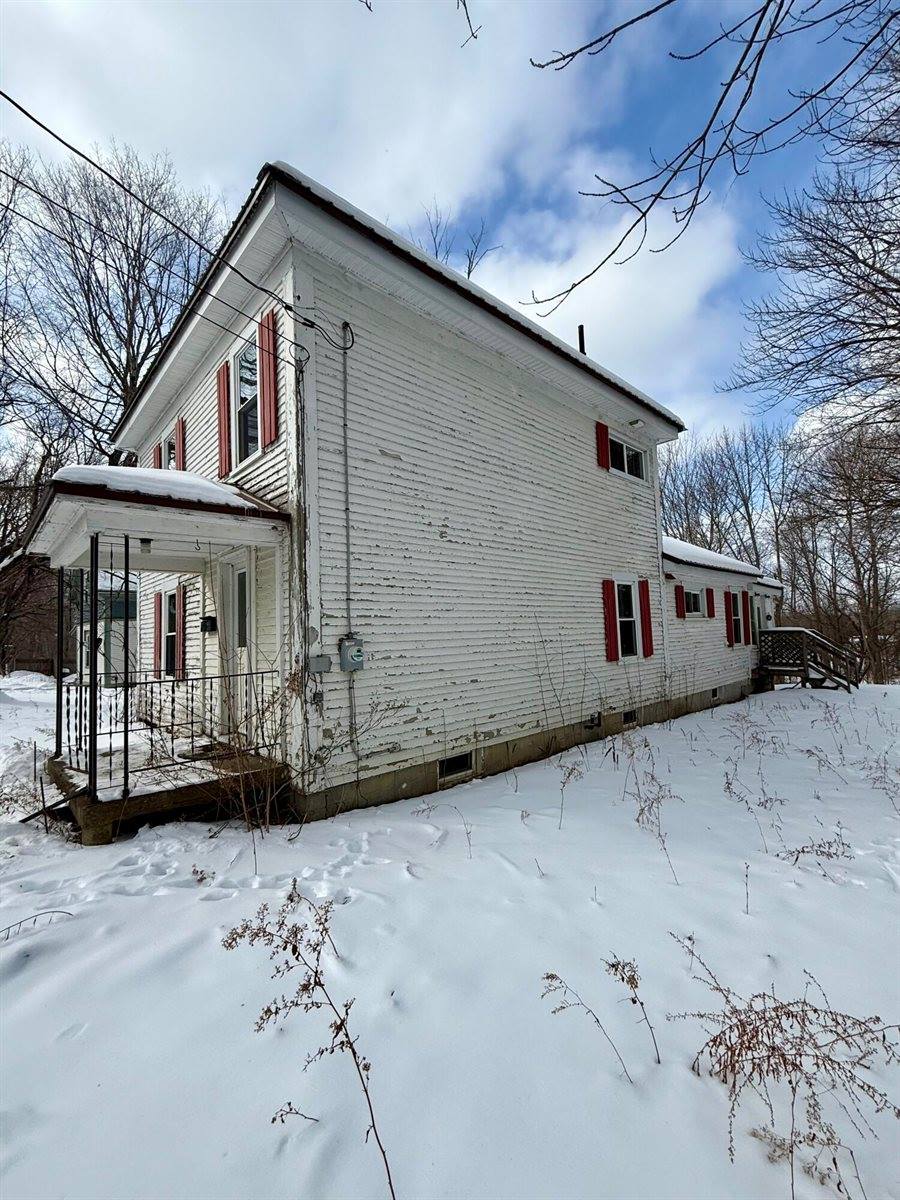 19 Fowler Street, Calais, ME 04619