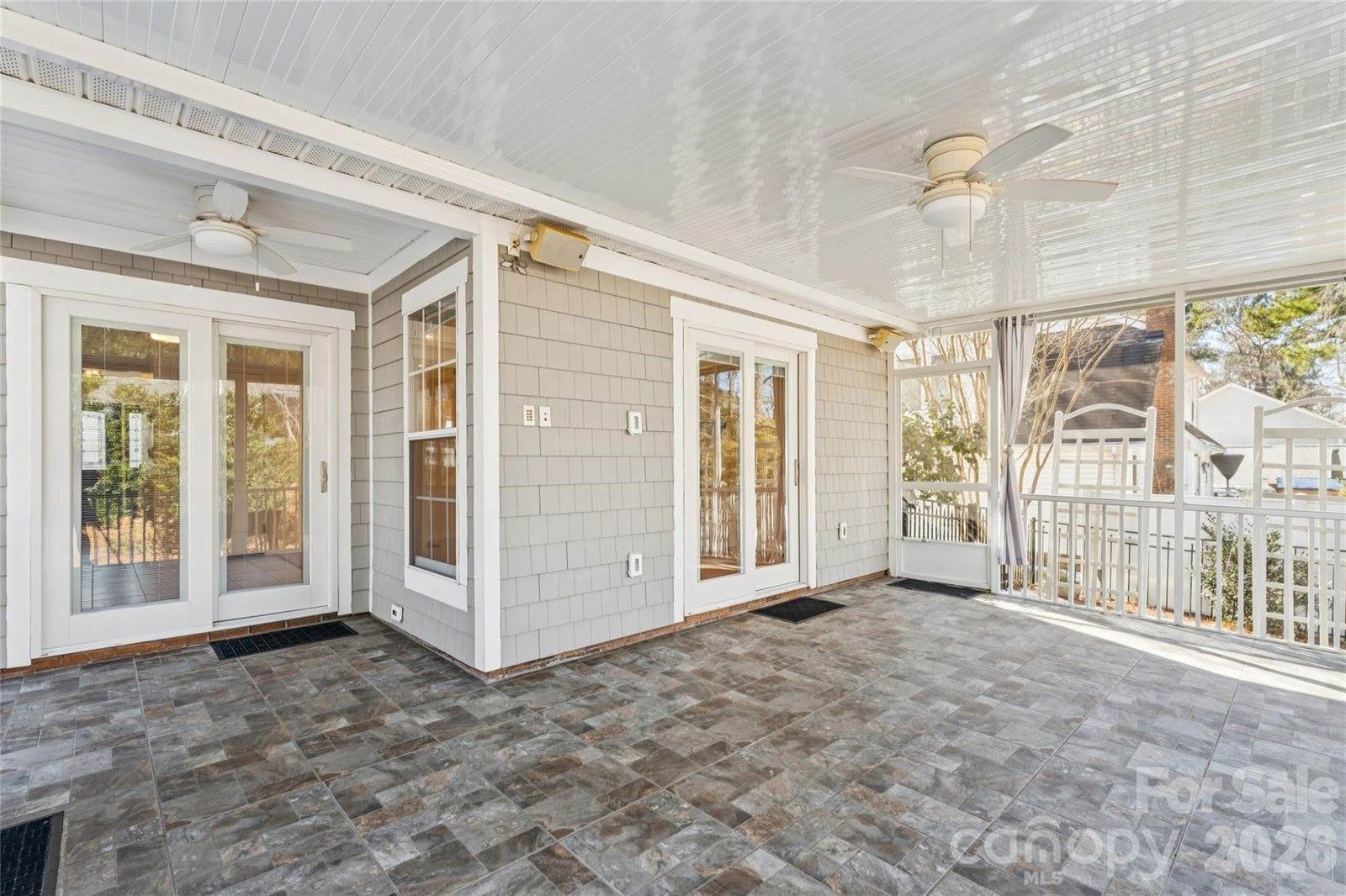 9800 Beaver Hollow Court, Charlotte, NC 28269