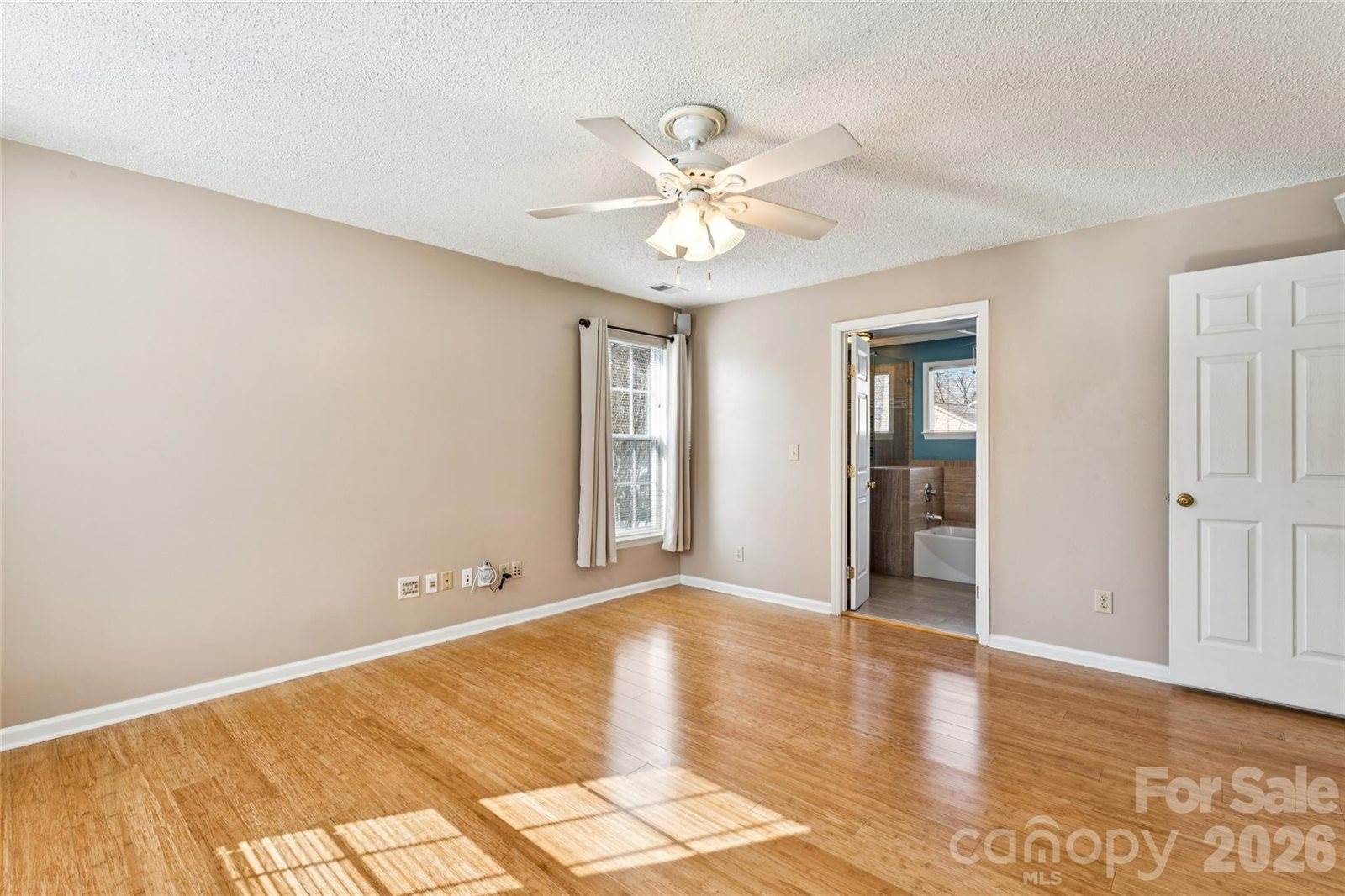 9800 Beaver Hollow Court, Charlotte, NC 28269