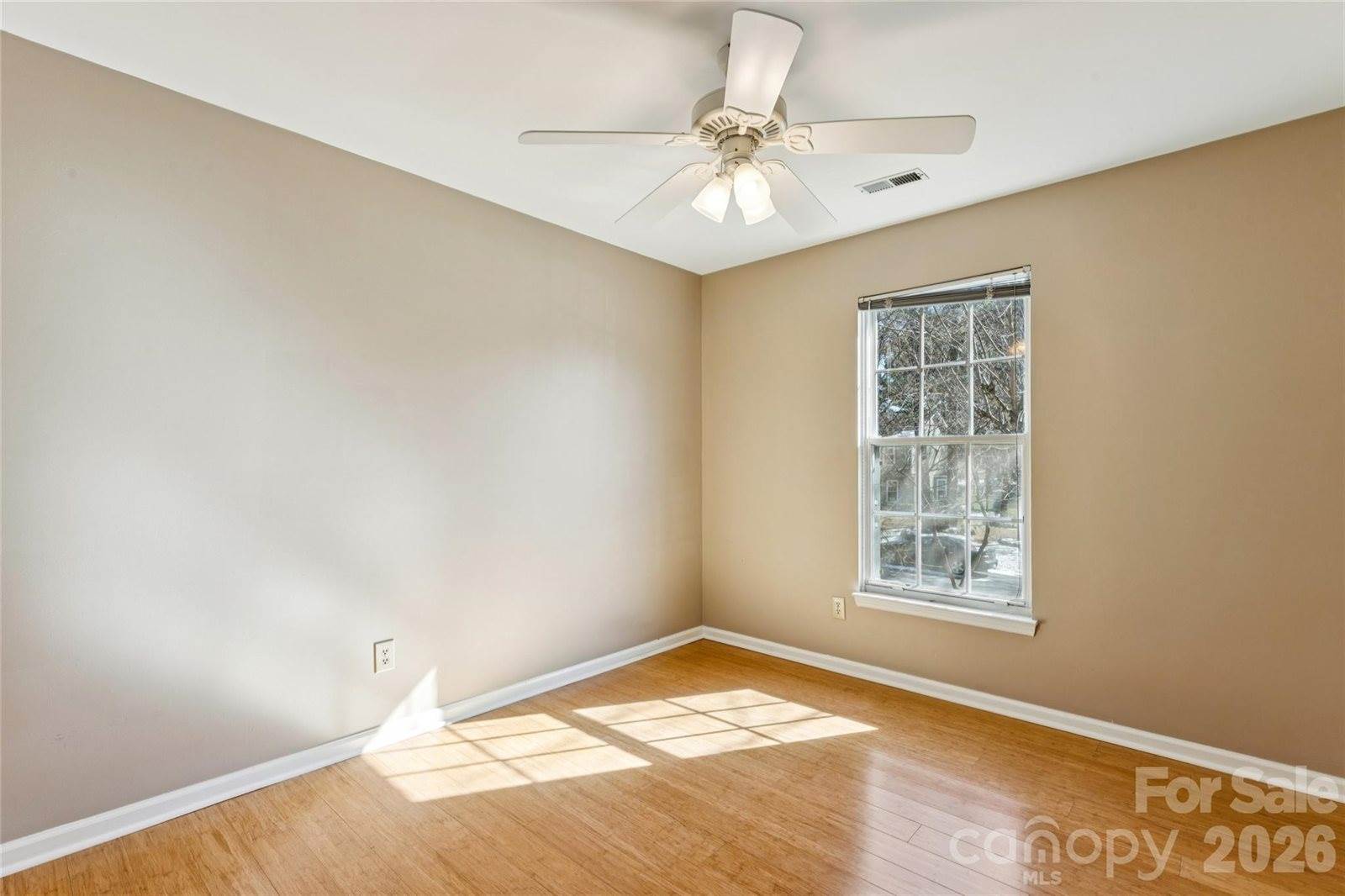 9800 Beaver Hollow Court, Charlotte, NC 28269