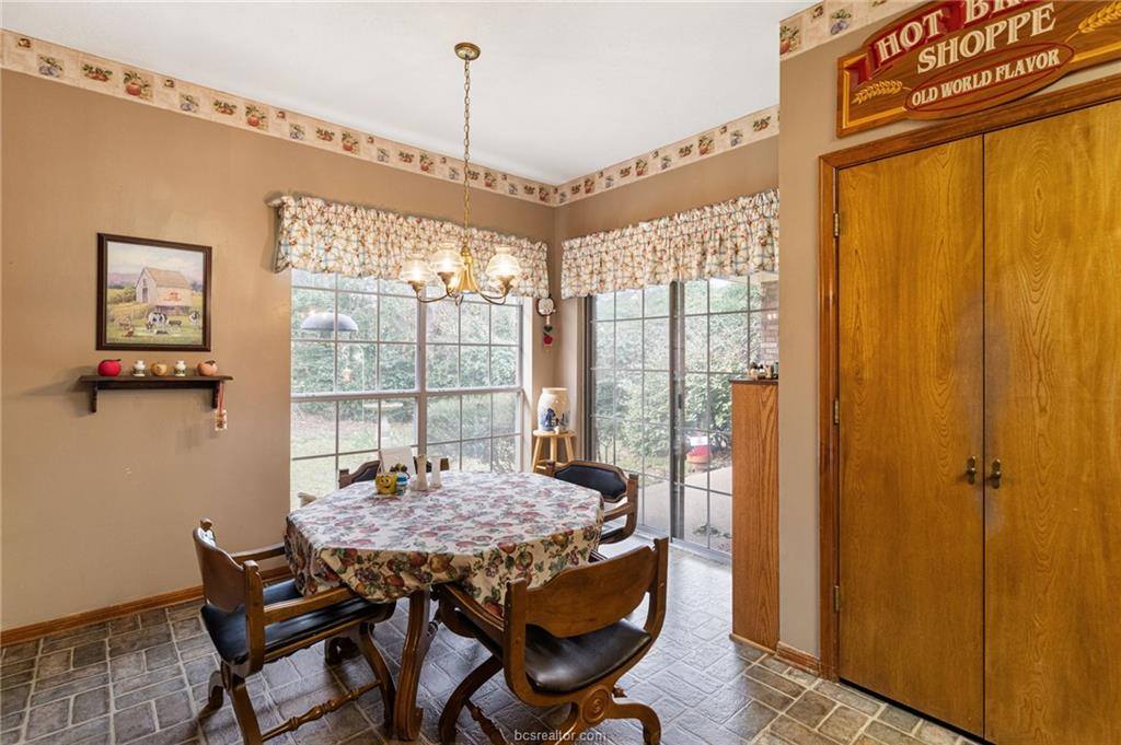 9 Sammy Snead Drive, Hilltop Lakes, TX 77871